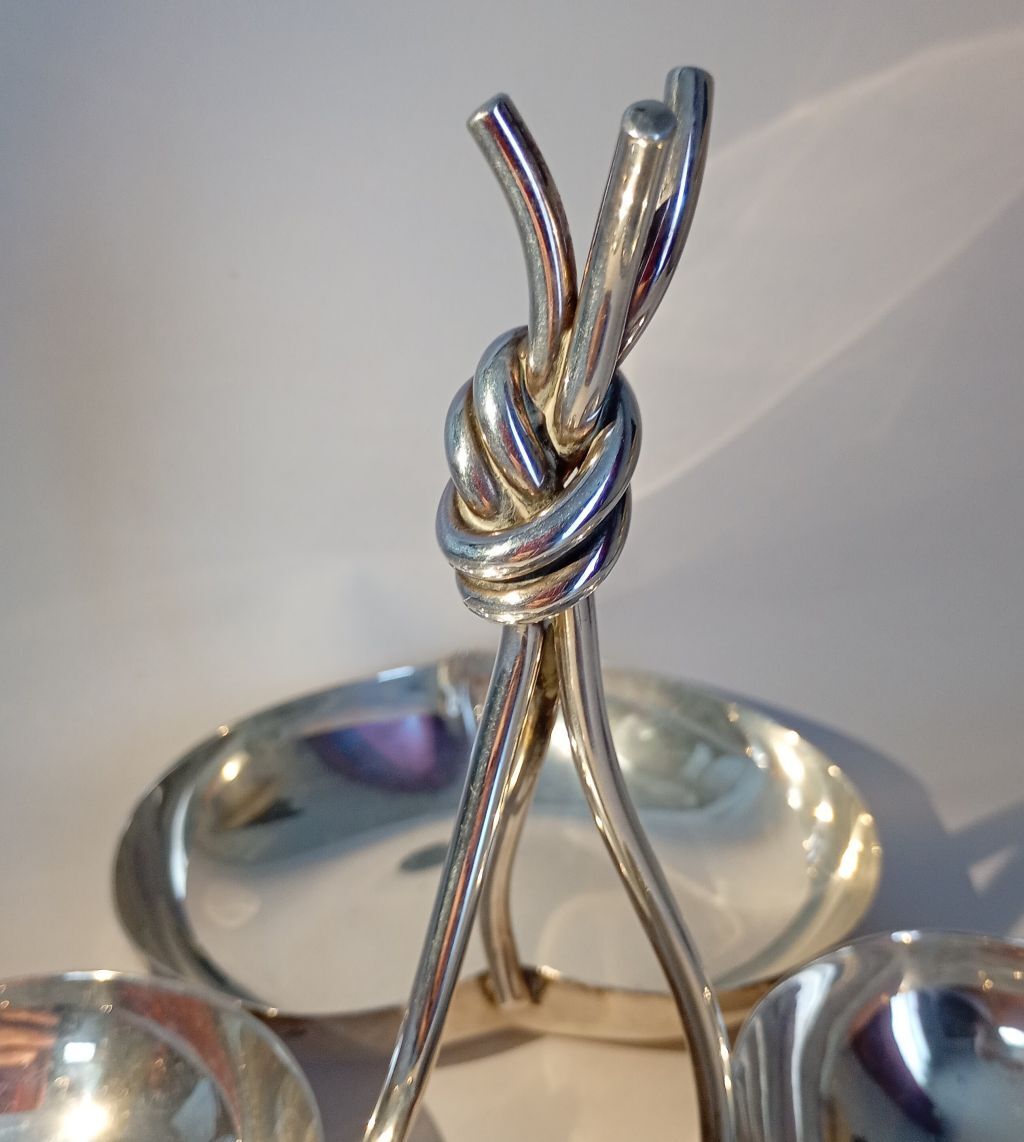 Sterling Silver (925) 3 Water Lily Leaves Centrepiece 422 grams