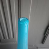 Vase, soliflore bleu en opaline