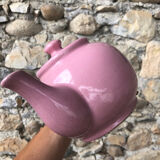 Teapot • pink earthenware