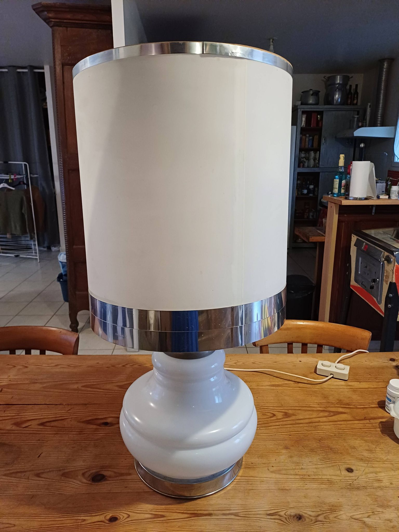 Vintage 1970s White Opaline Lamp