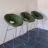 Artifort Tabouret chromé et tissu vert par Patrick Norguet