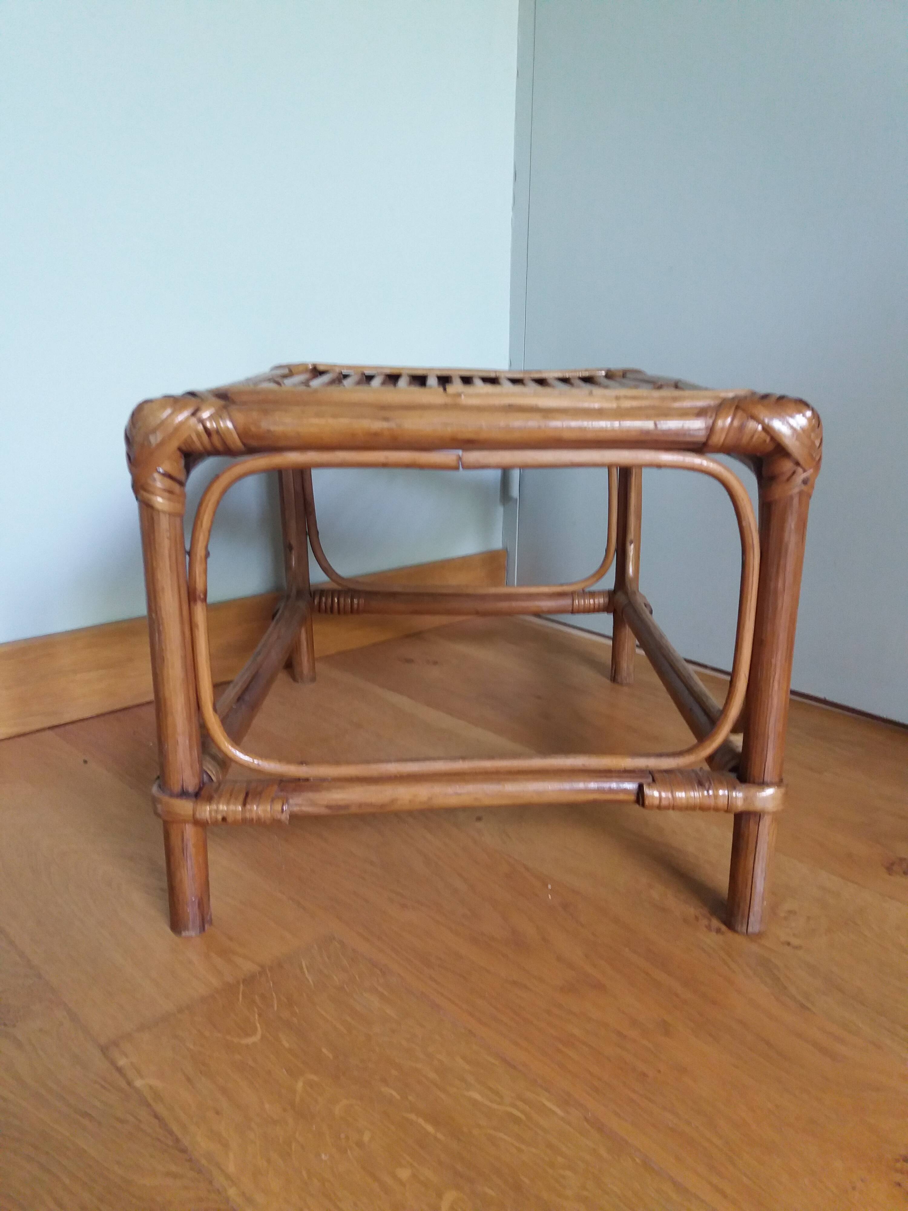 Wicker rattan end table