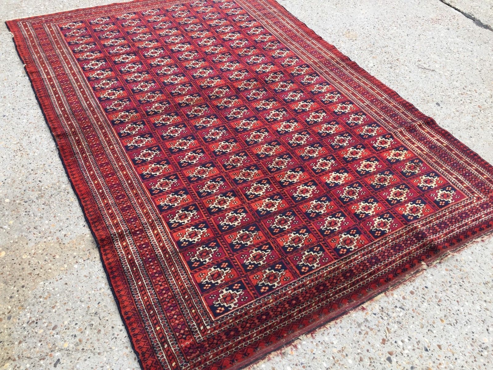 Antique traditional turkoman rug oriental hand made rug 184x124cm