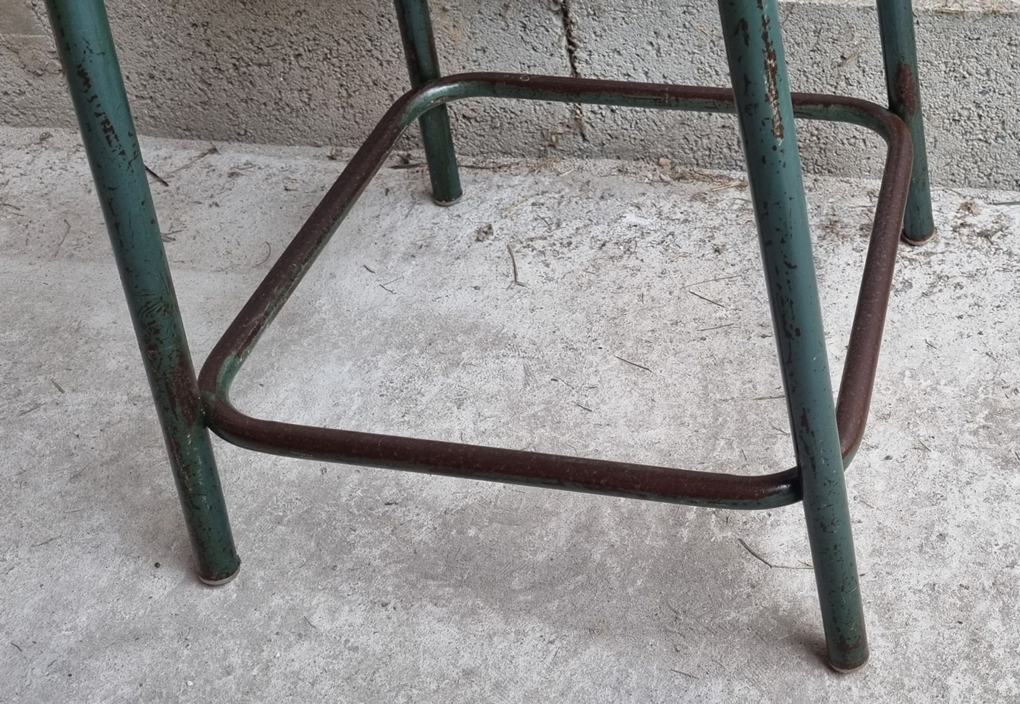 Industrial stools, Gaston Cavaillon for Mullca, vintage
