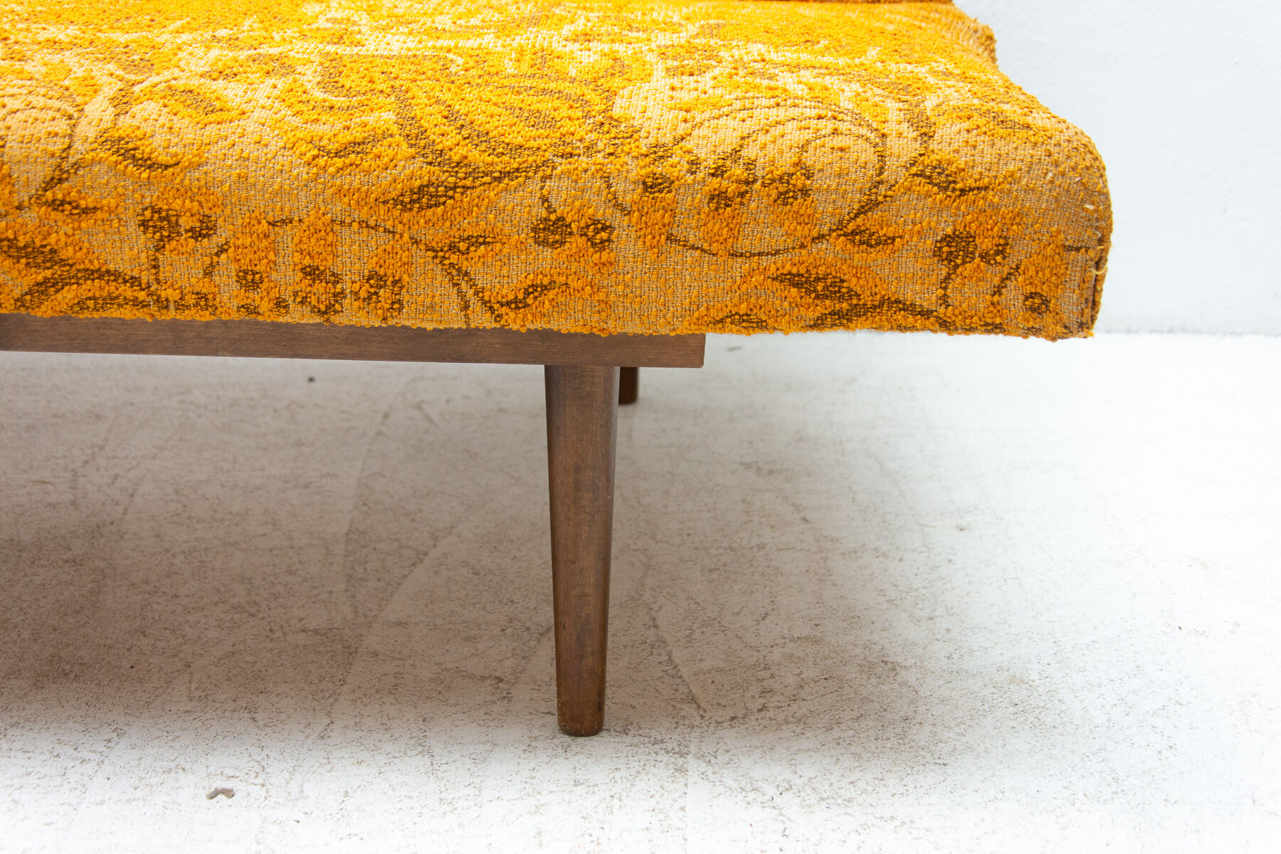 Folding daybed by Miroslav Navrátil, 1960´s, Czechoslovakia