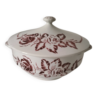 Digoin Sarreguemines Atlantic pattern tureen, deep red rose decoration