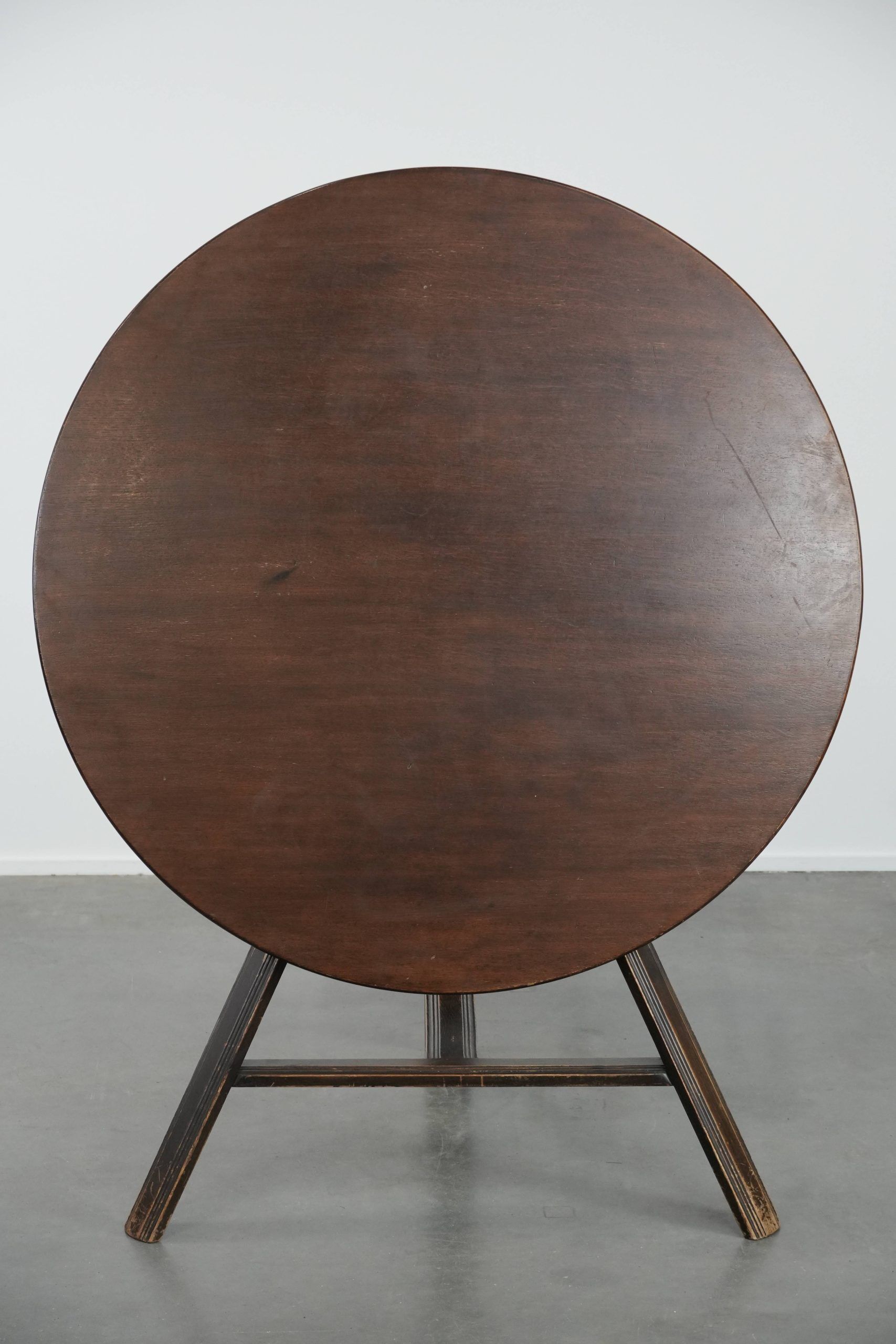Dutch dining table/folding table from the 20th century 105cm diameter