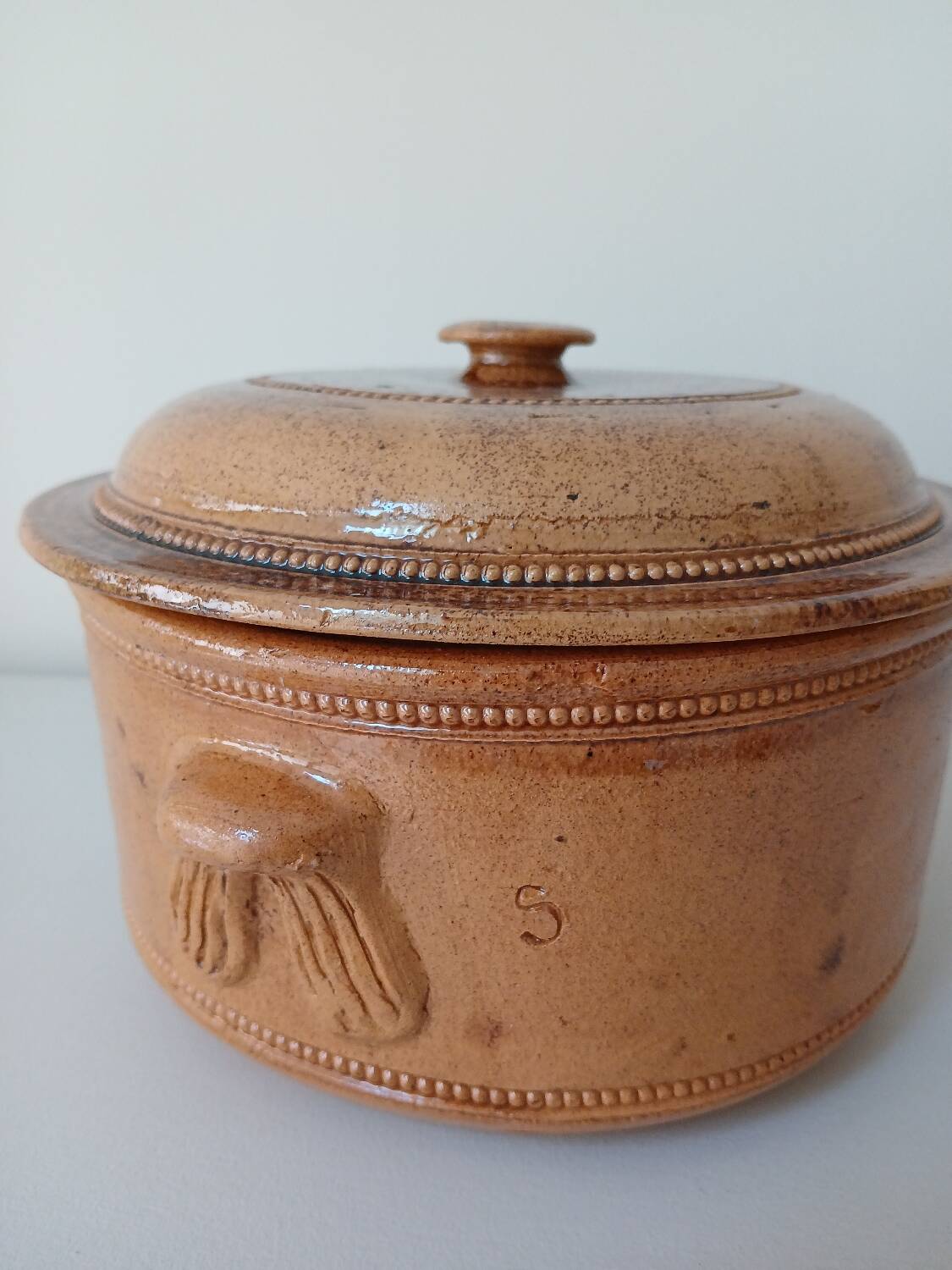 Vegetable salad bowl terracotta pottery