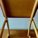 Repose-pieds à bascule vintage en Skaï rouge et en bois