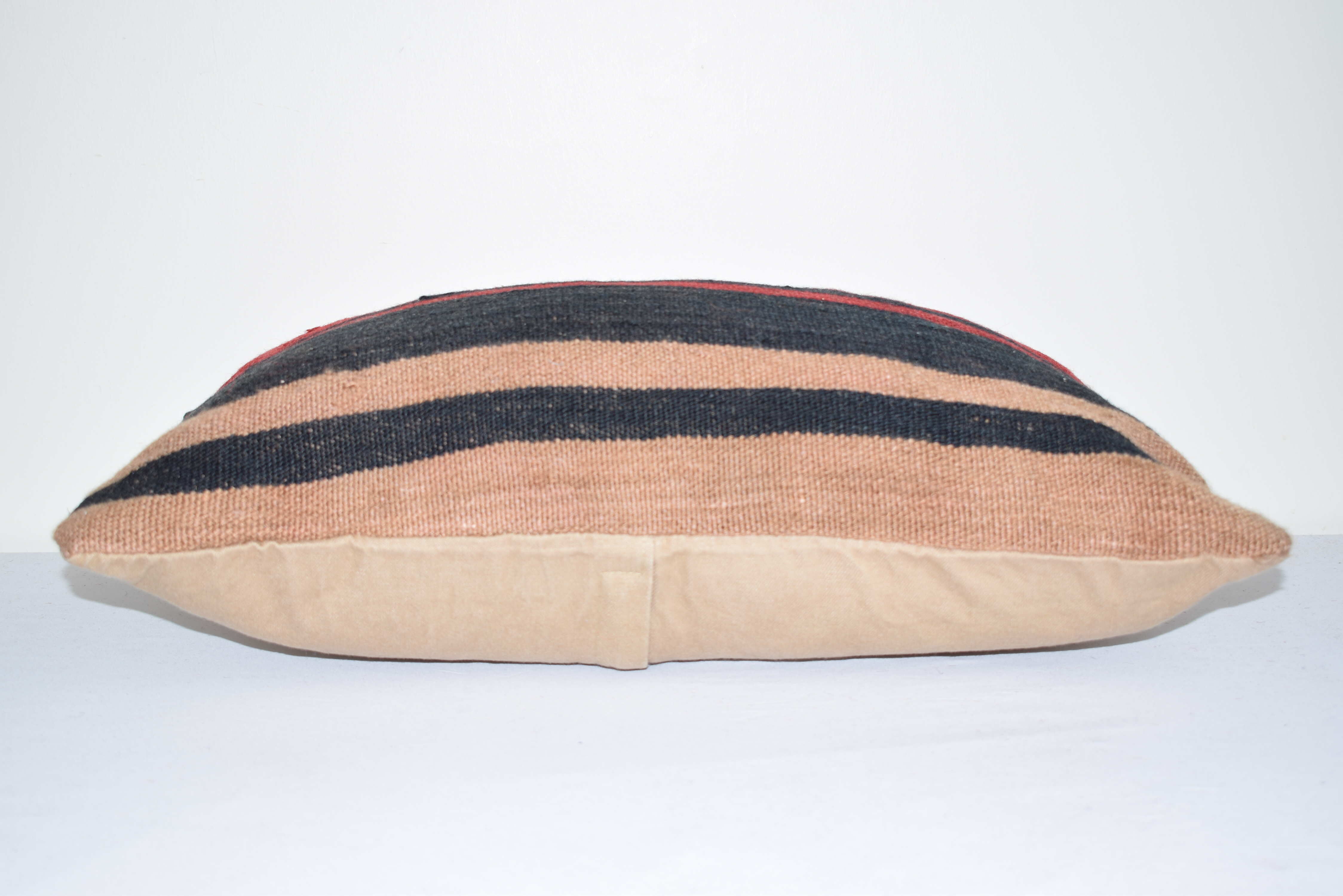 Ak580 vintage Kilim cushion cover