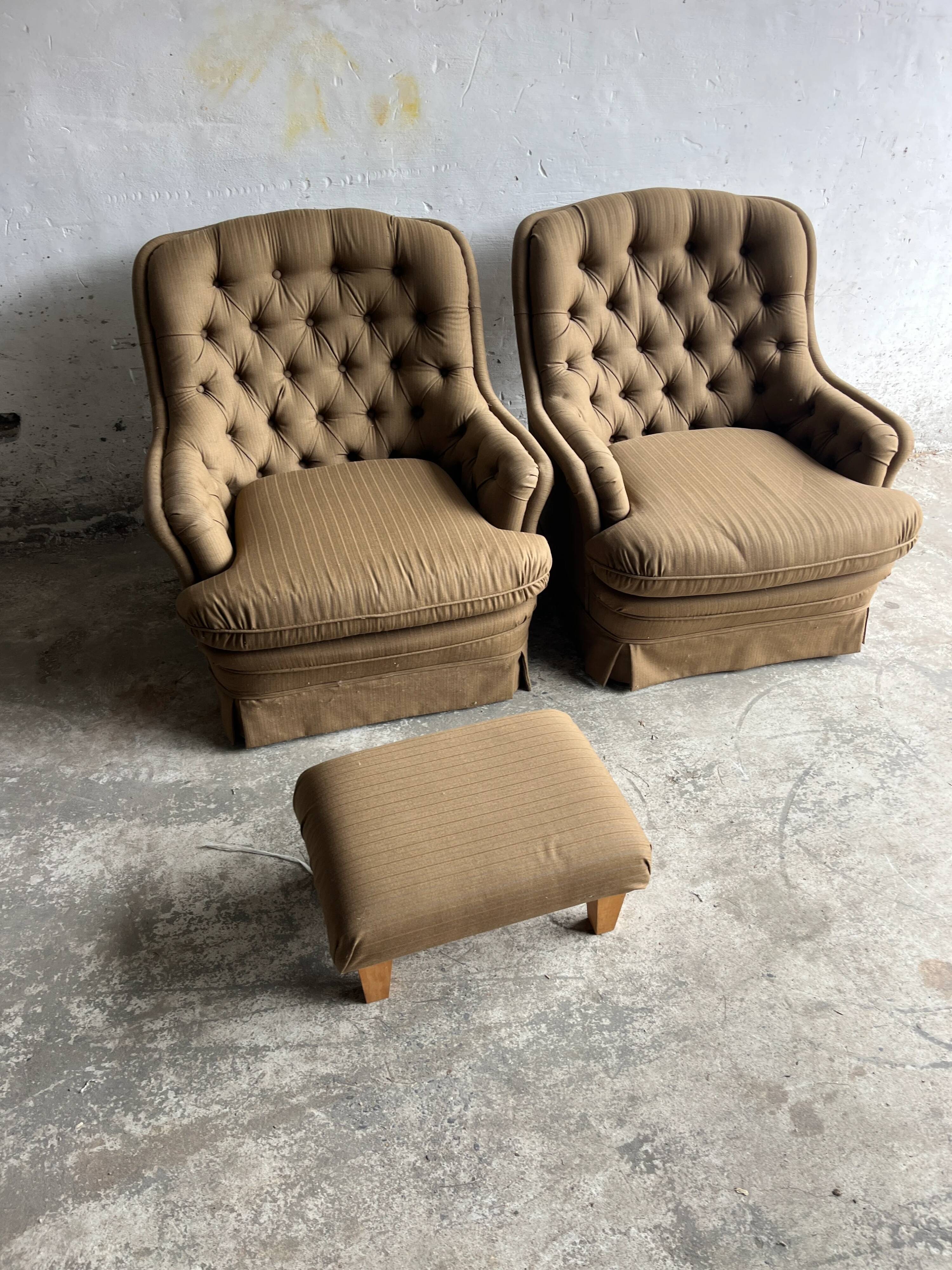 Pair of upholstered lounge chairs with ottoman, 1970s