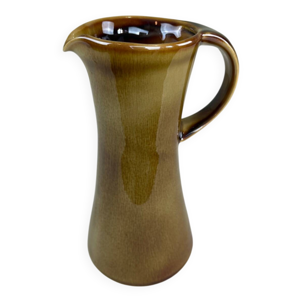 Carafe en porcelaine vintage