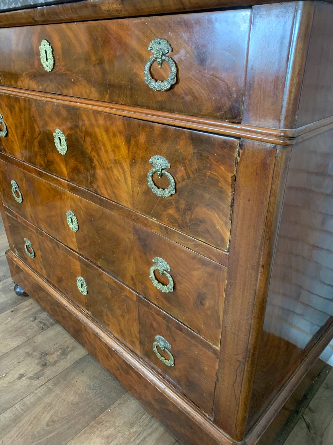 Old empire style chest of drawers