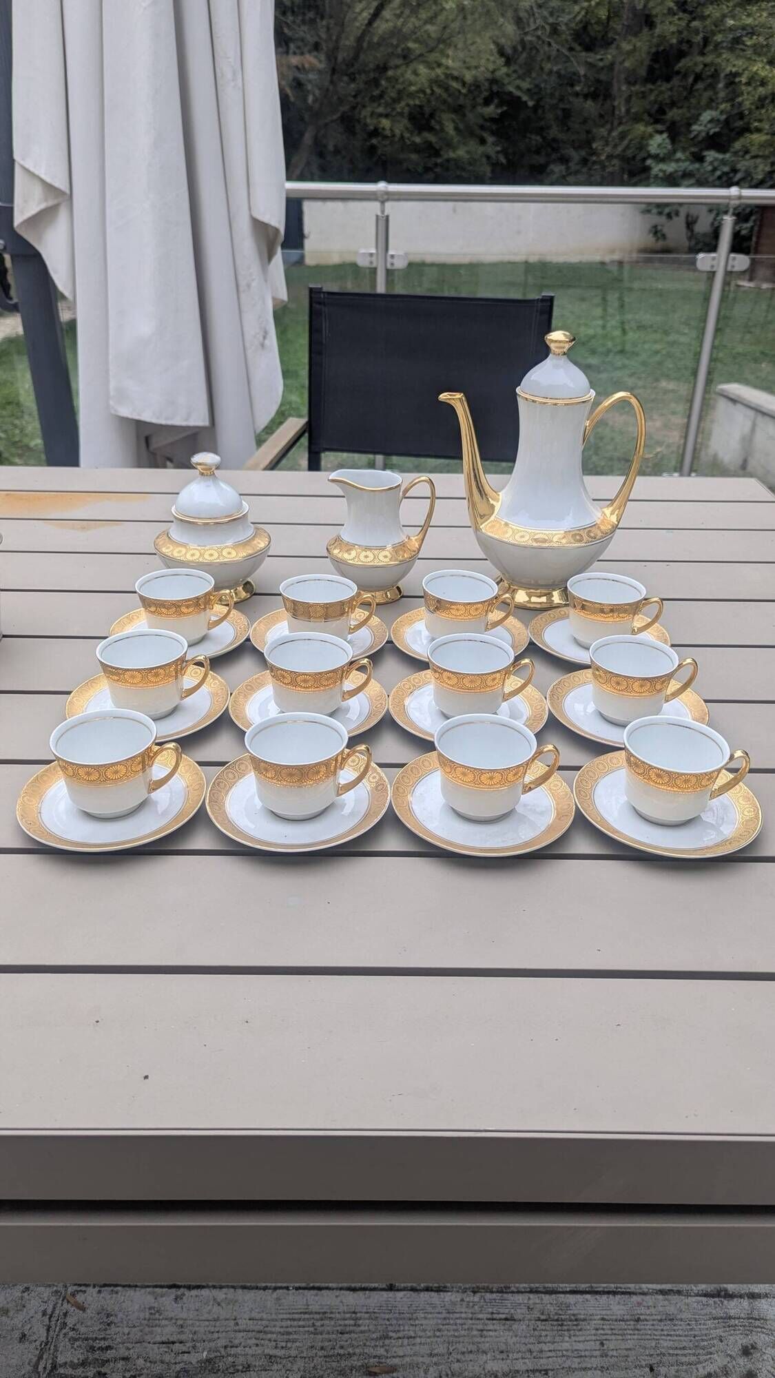 Coffee service – Vintage porcelain gilded with gold – Porcelena Silvestre