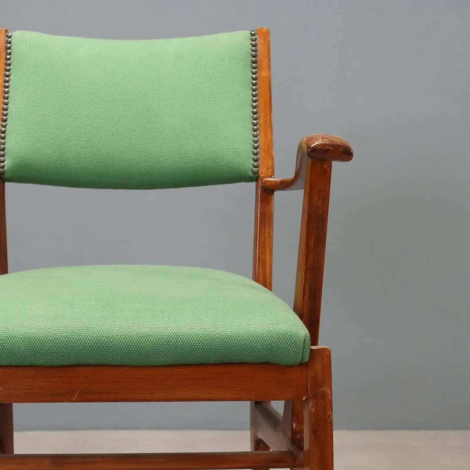Vintage wooden and fabric armchair, Italian design from the 1950s.