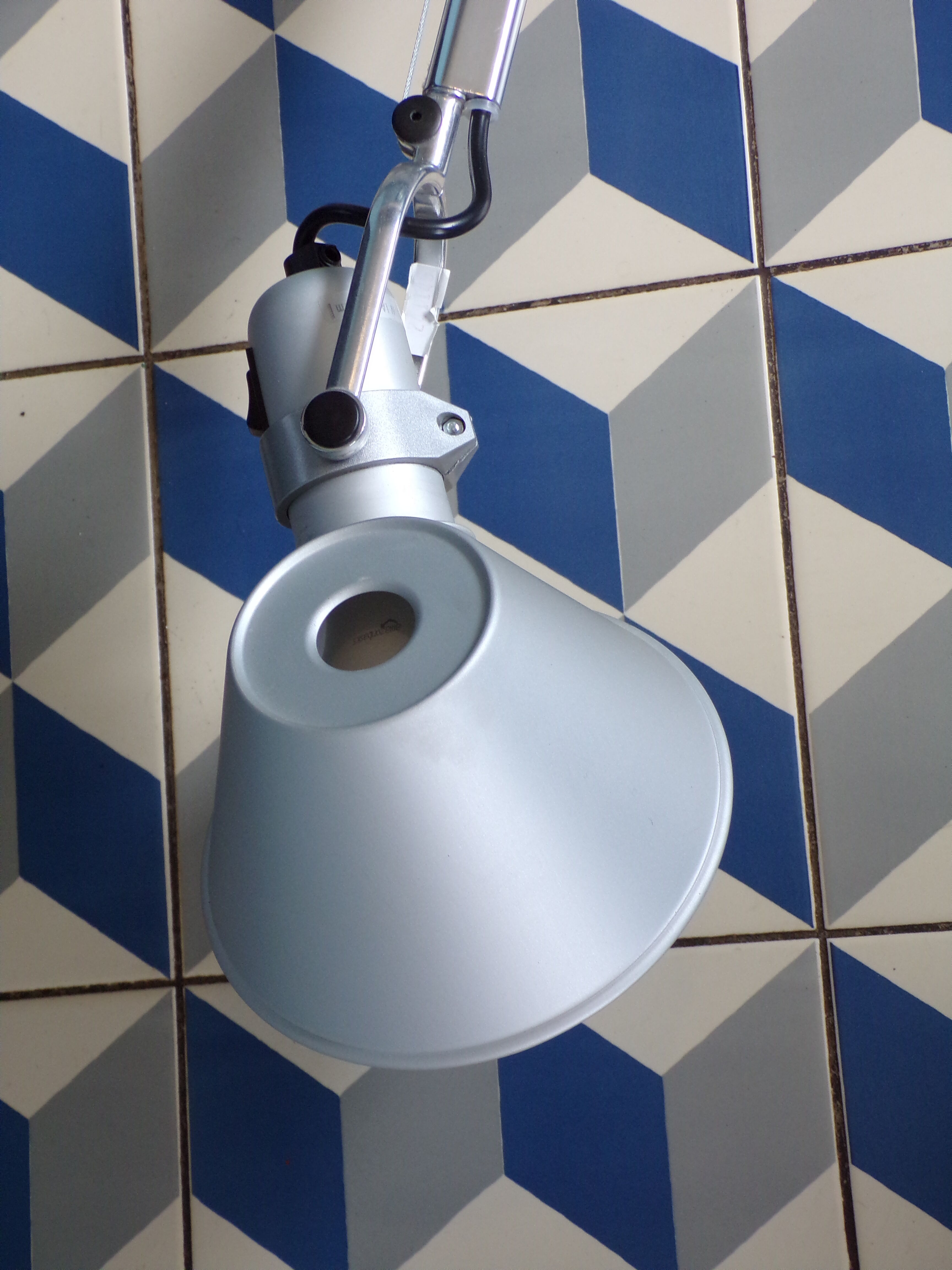 Articulated wall lamp Tolomeo parete by Michele de Lucchi, Artemide