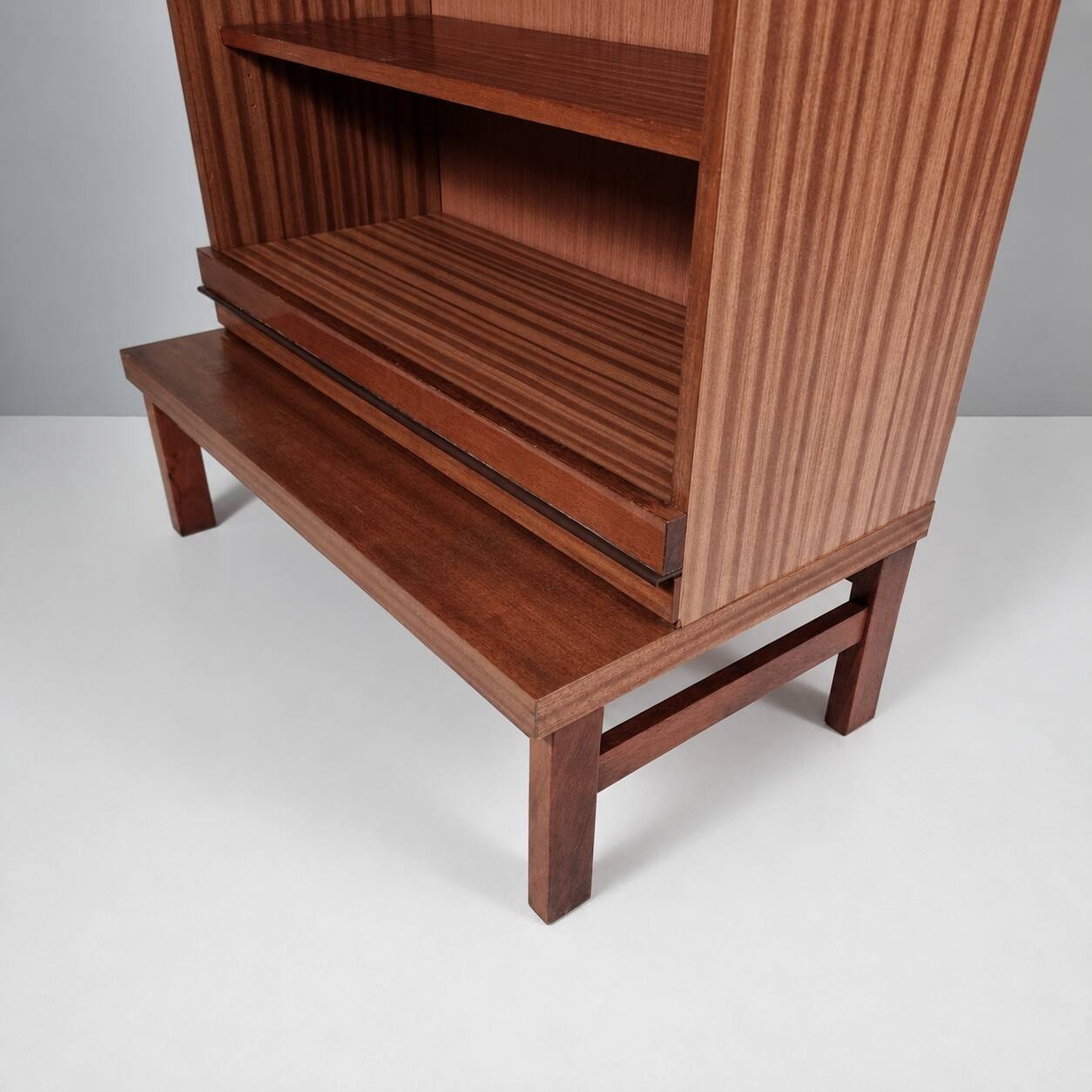 Vitrine vintage, années 1970