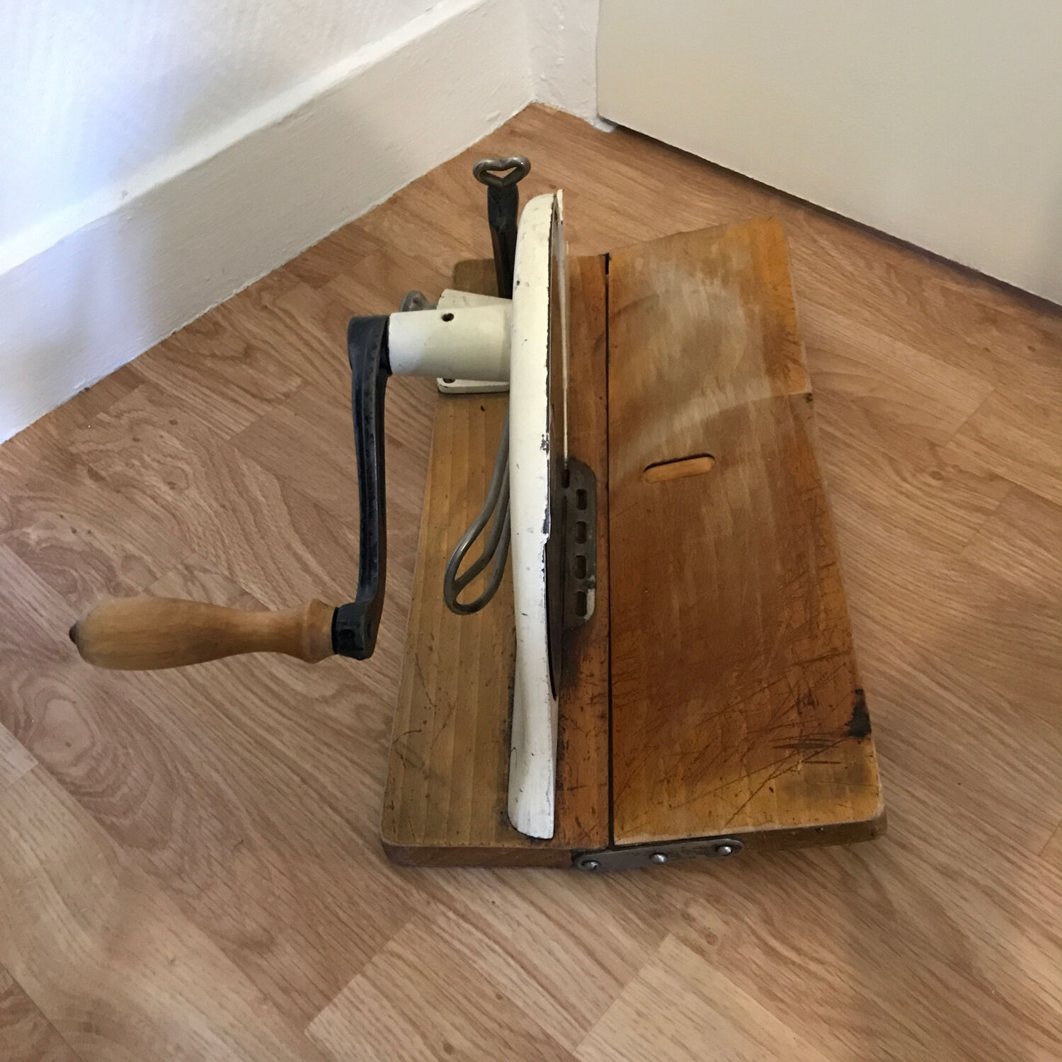 Vintage bread slicer