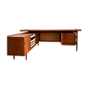 bureau modèle 308 d'Arne
