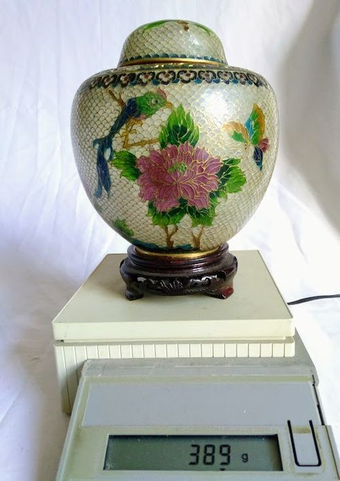 Openwork plique-à-jour enamel pot - 1920 to 1949 - China