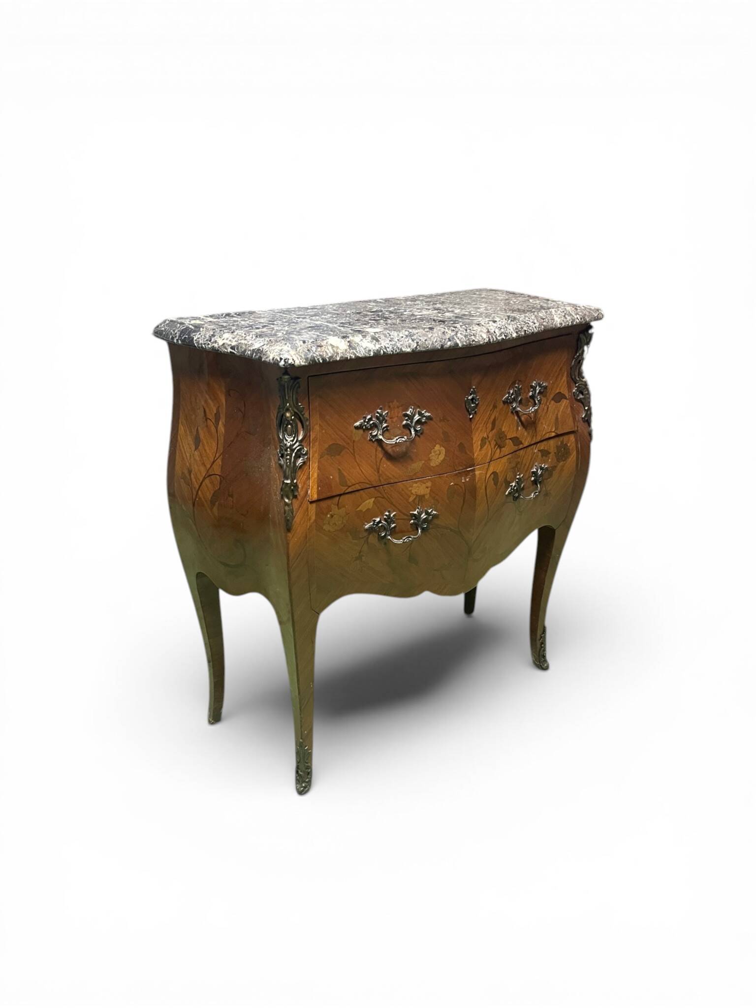 Curved jump commode in Louis XV style