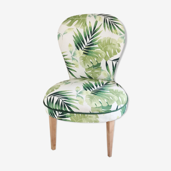 Tropical toad chair