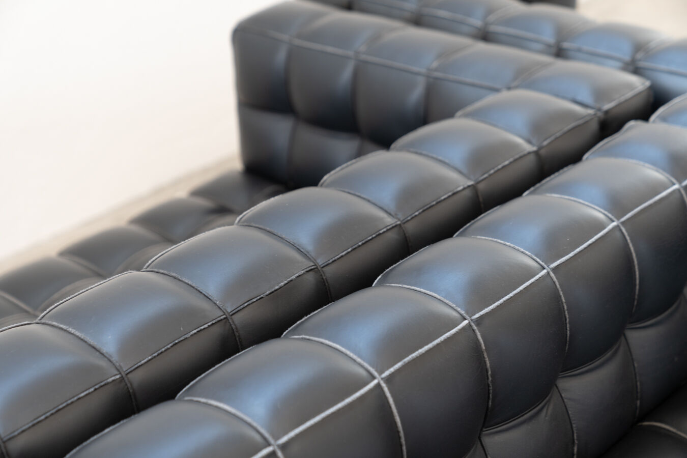 Kubus Sofas, Two Places by Josef Hoffmann for Wittmann, 1980s, Set of 4