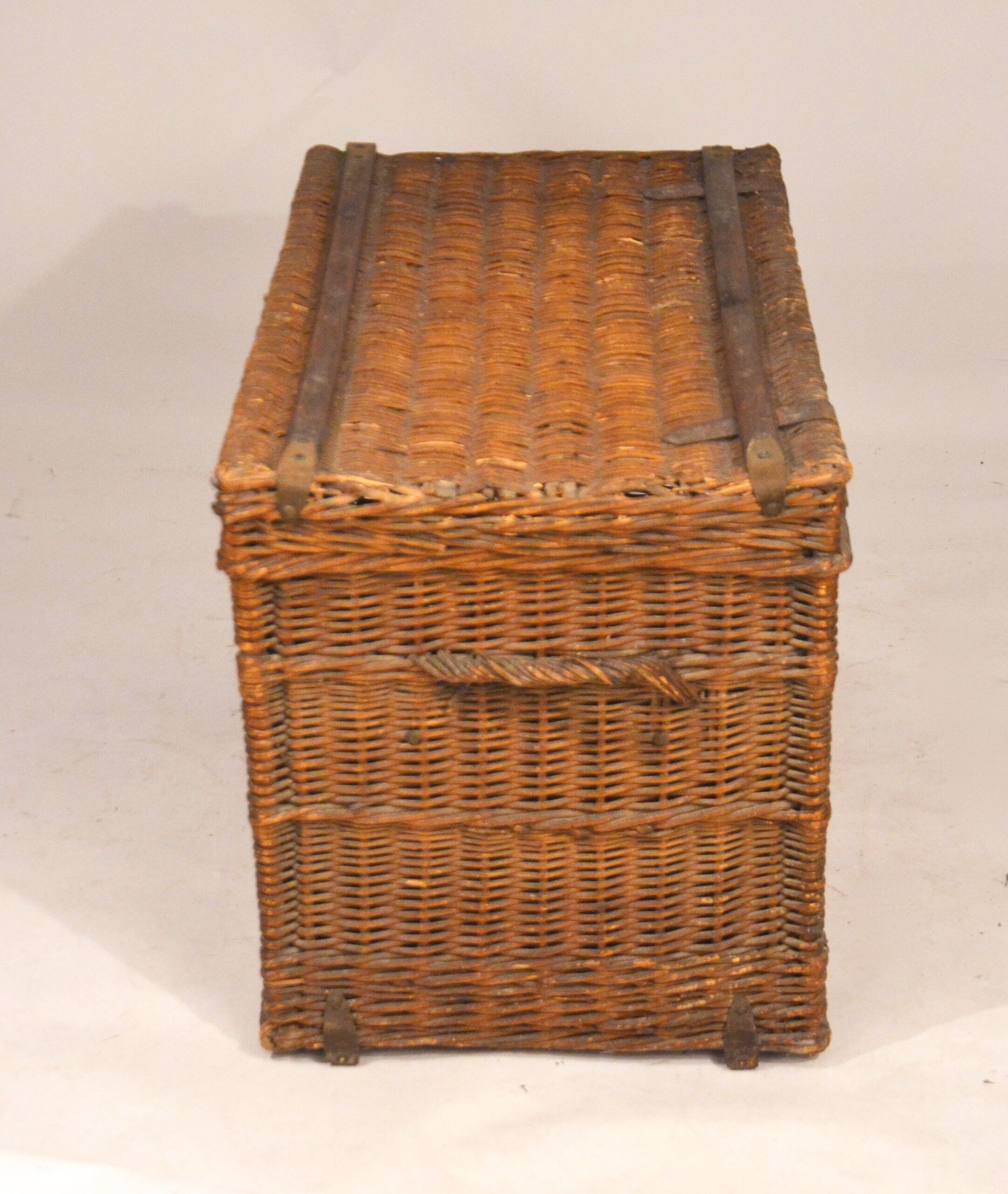 ancient sailor trunk