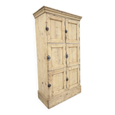 Wardrobe 1900 in fir wood