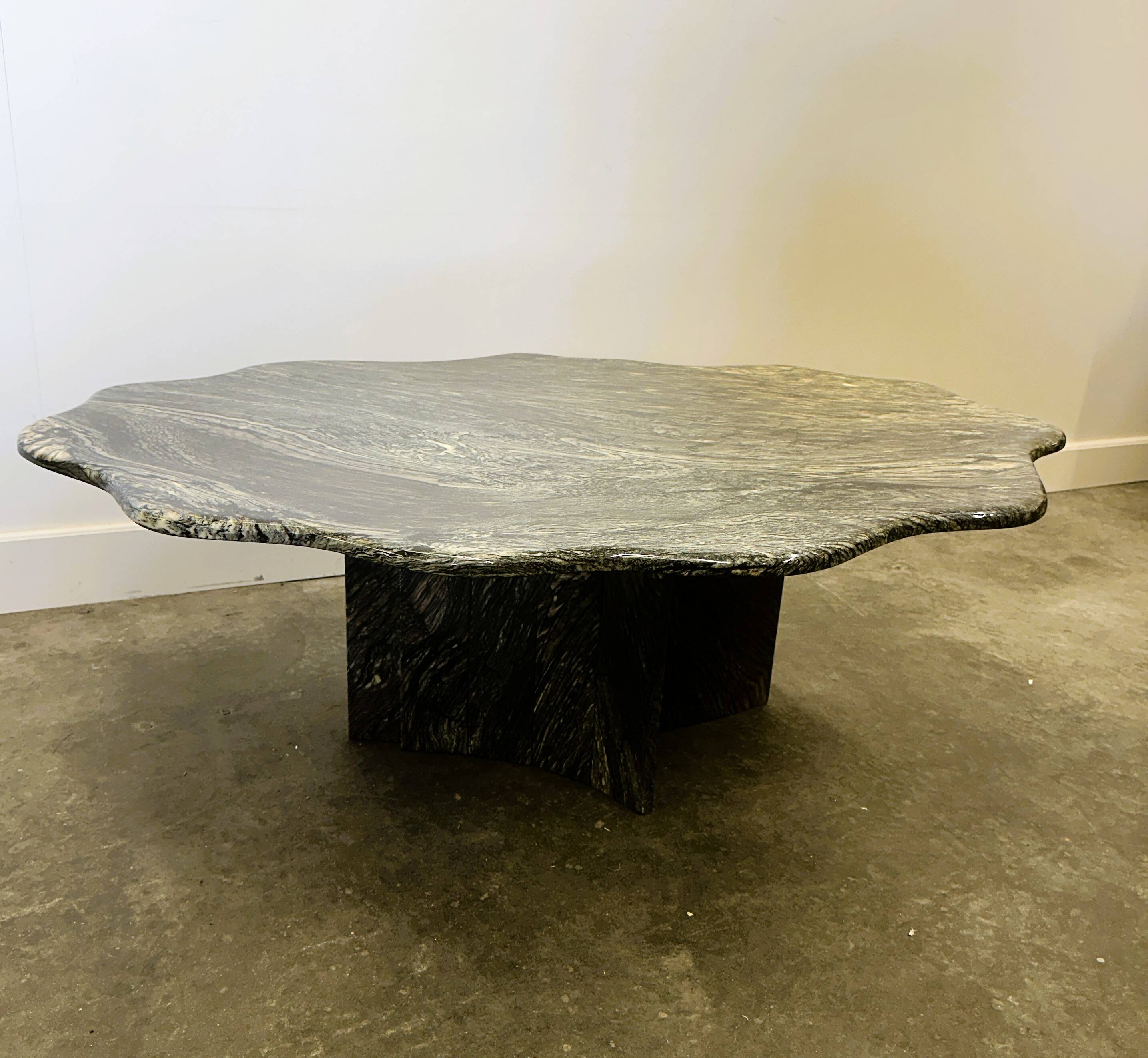 Wavy Italian Marble Coffee Table, 1970s