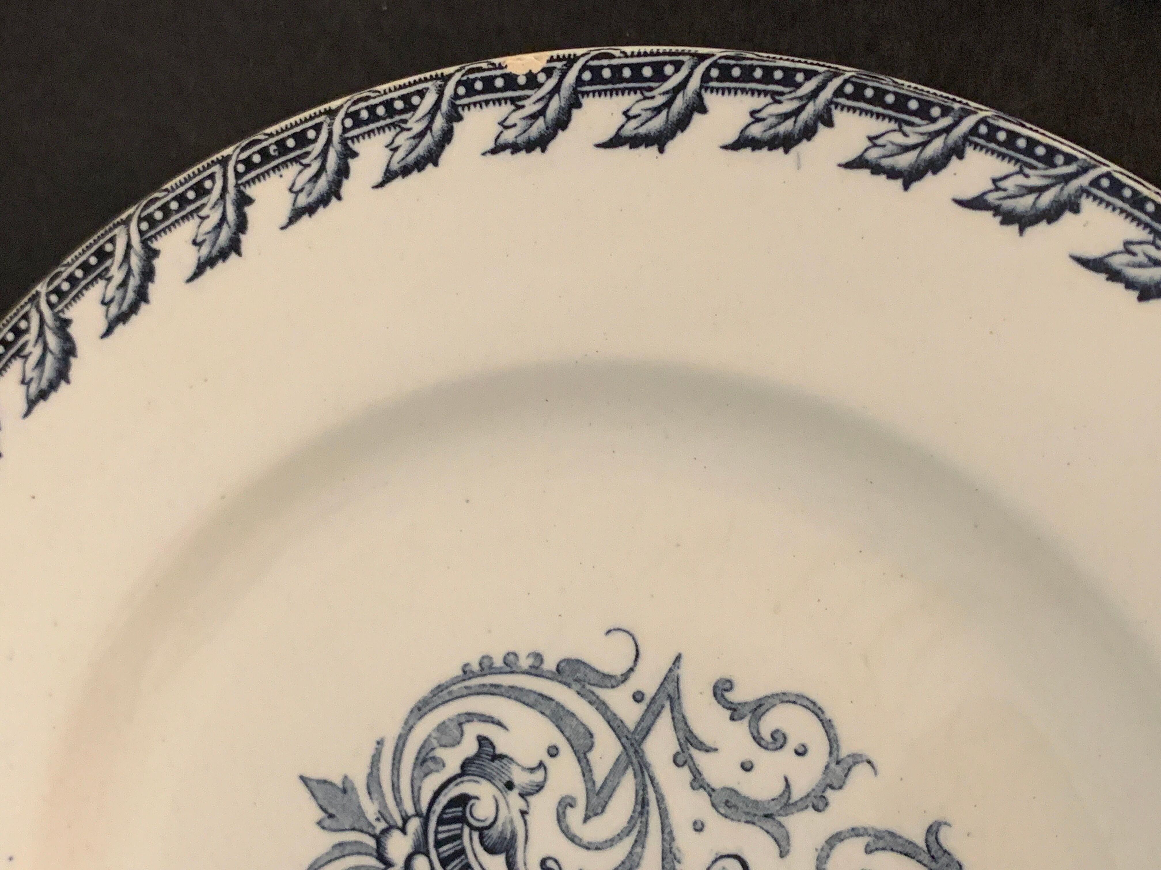 6 dessert plates and old earthenware dish, KG Lunéville