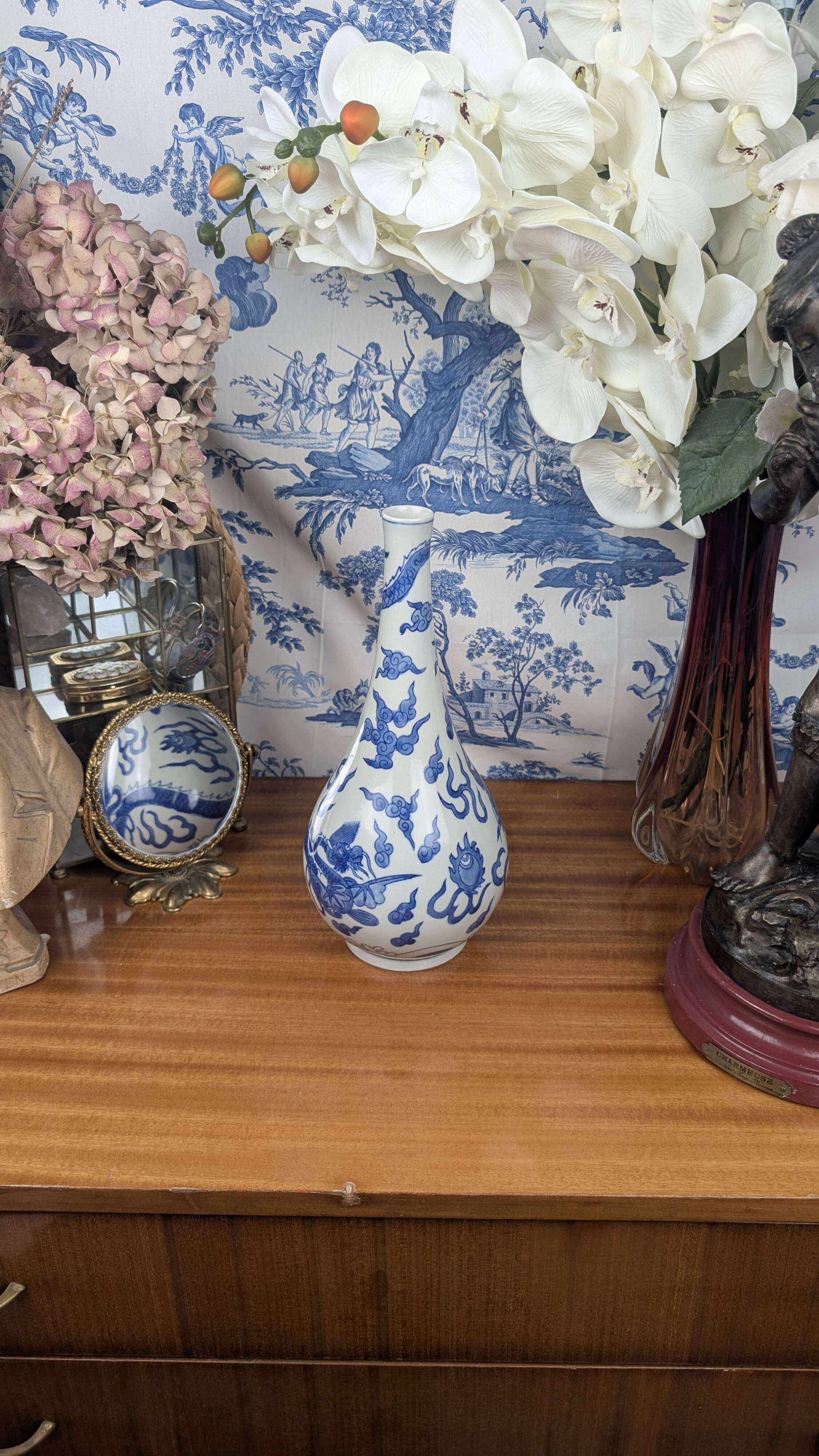 Blue hue piriform vase with dragon decor, vietnamese porcelain