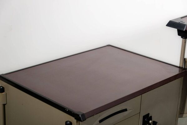 Bureau de direction série Spazio avec lampe par le Studio BBPR pour Olivetti, vers 1960