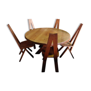 Salle à manger de pierre