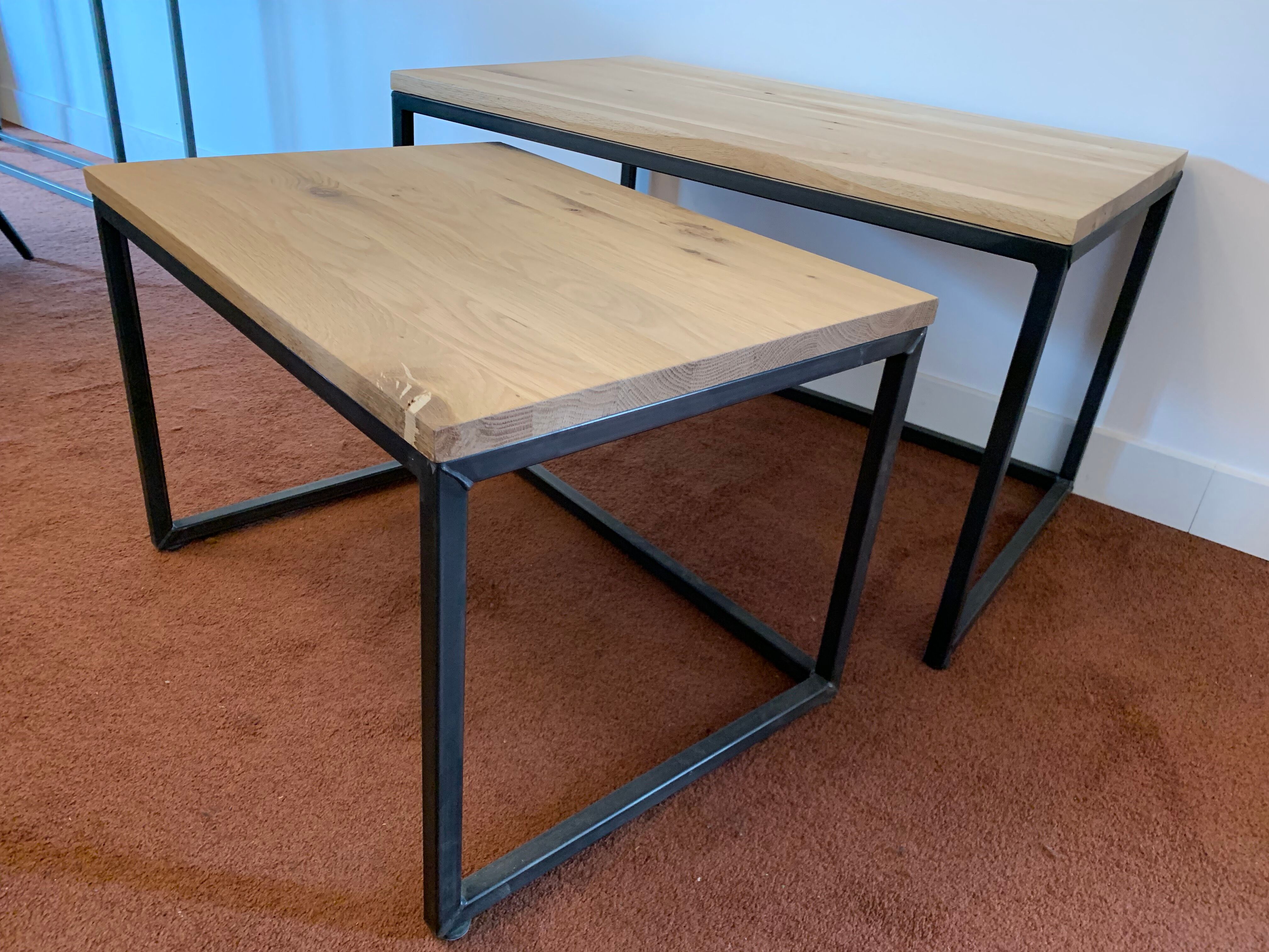 Trundle coffee table in solid oak and metal