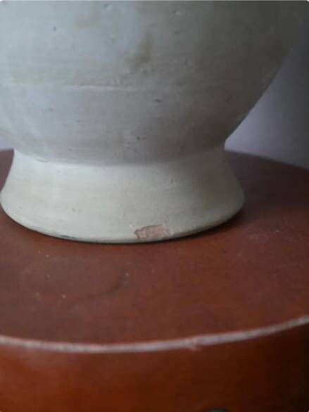 Terracotta jar pottery handmade artisanal slow Scandinavian decoration japandi wabi-sabi