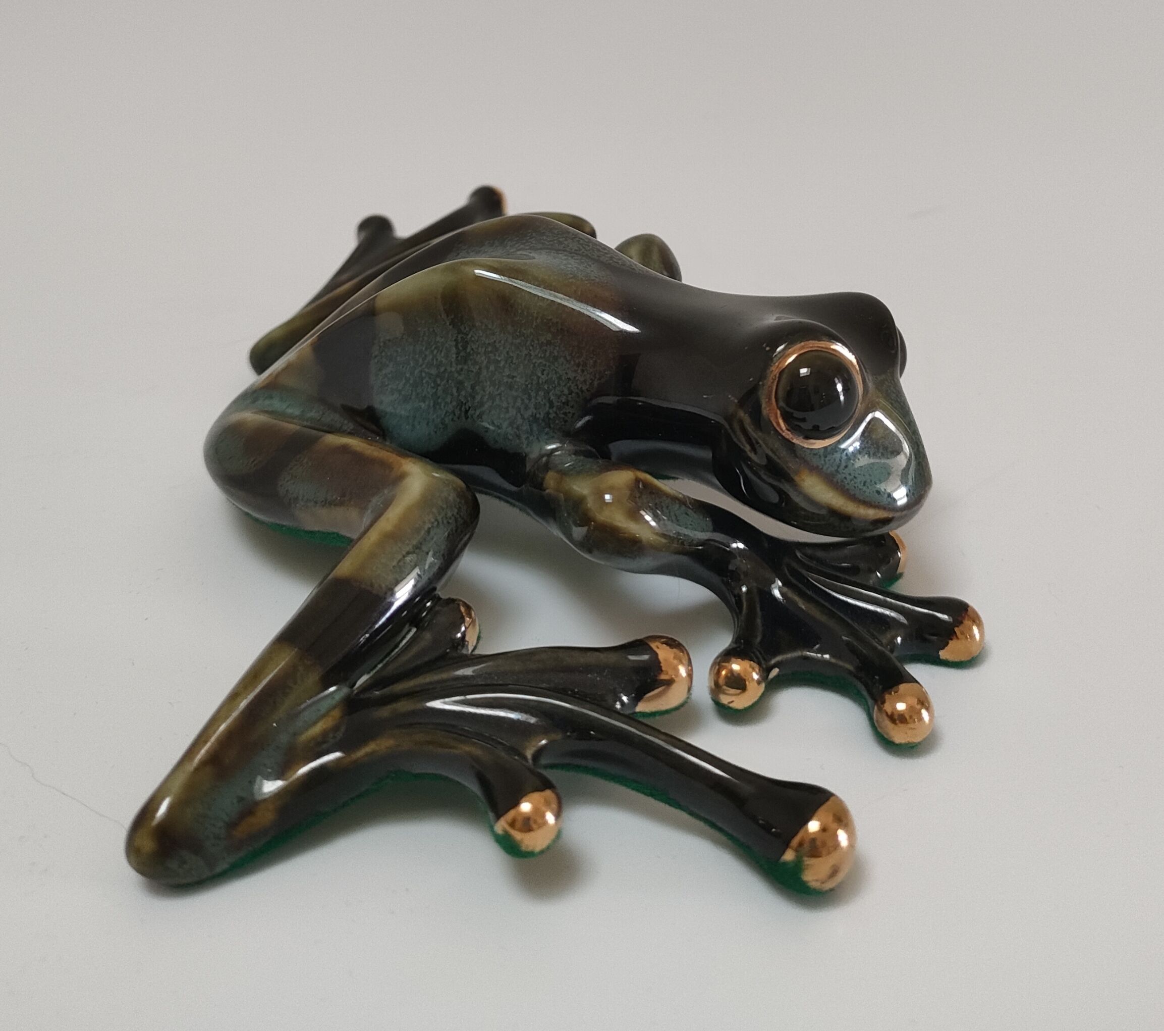 Vintage glazed ceramic tree frog