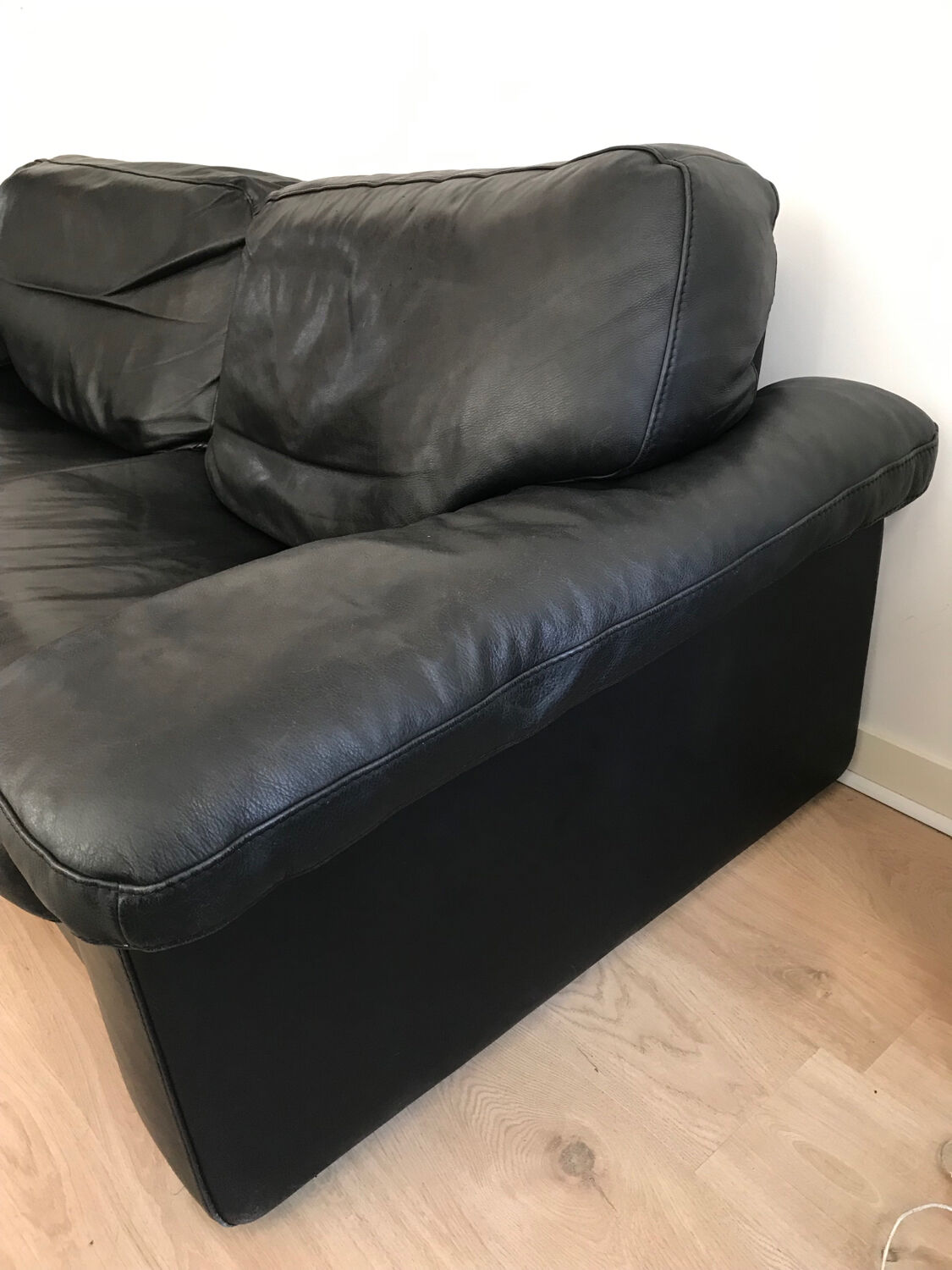 Steiner sofa bed in black leather