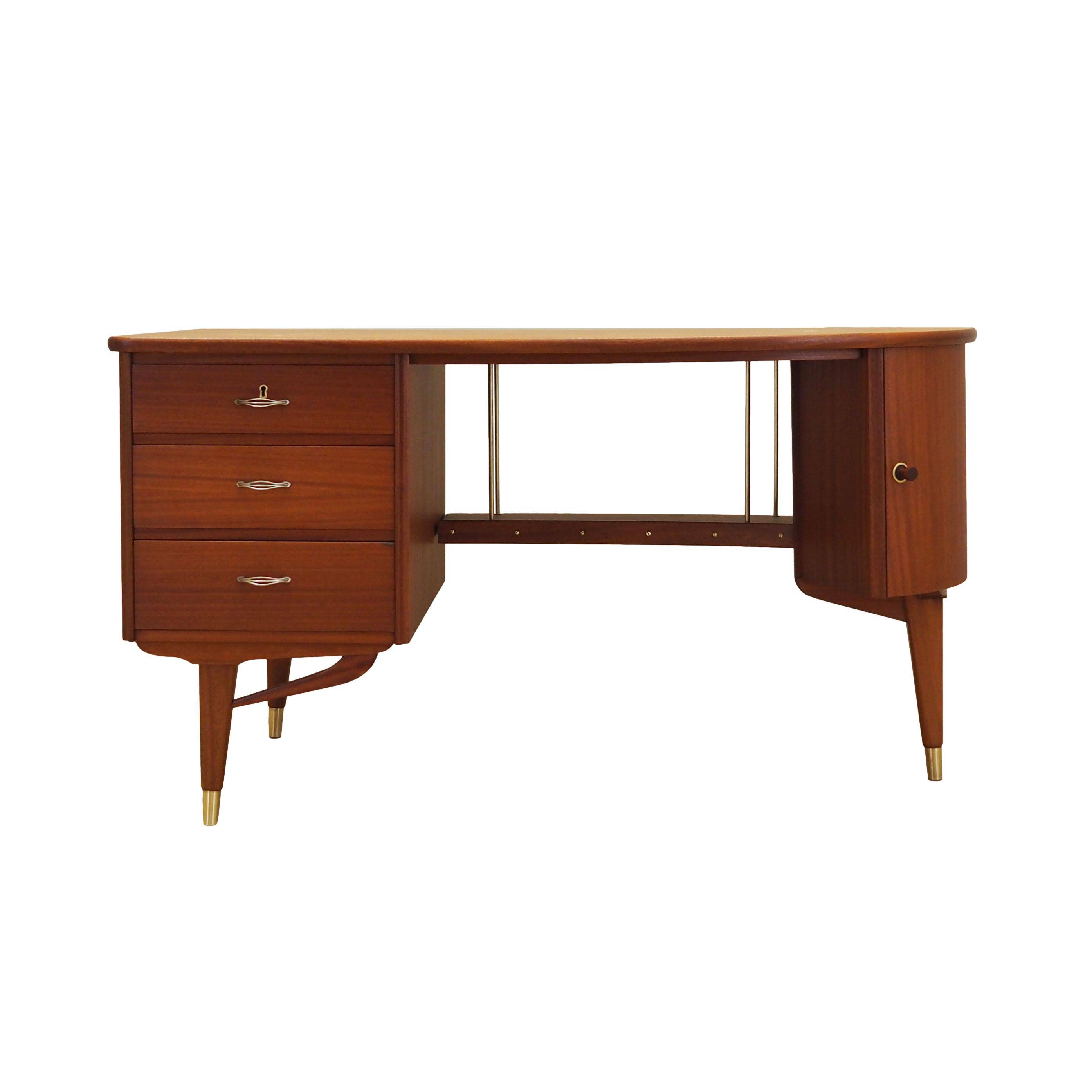 Mahogany desk, Norwegian design, 1960s, production: Sola Møbler