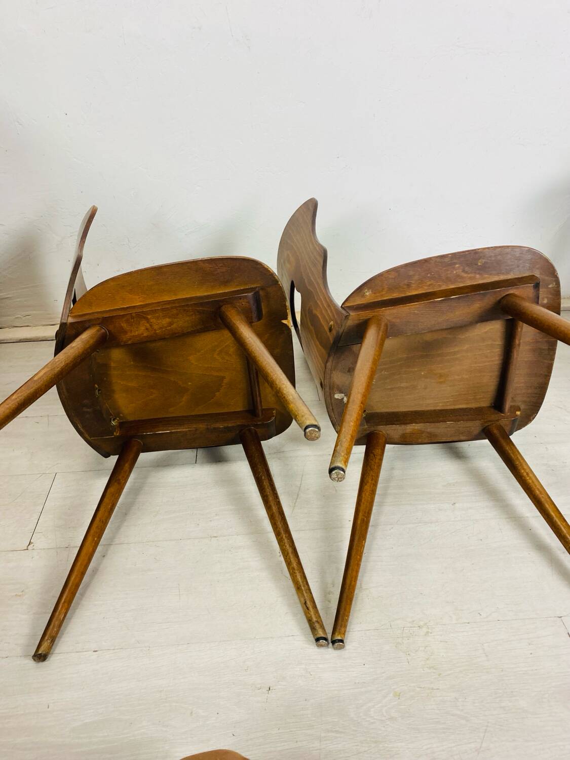 24 chaises bistrot Baumann, modèle Gentiane