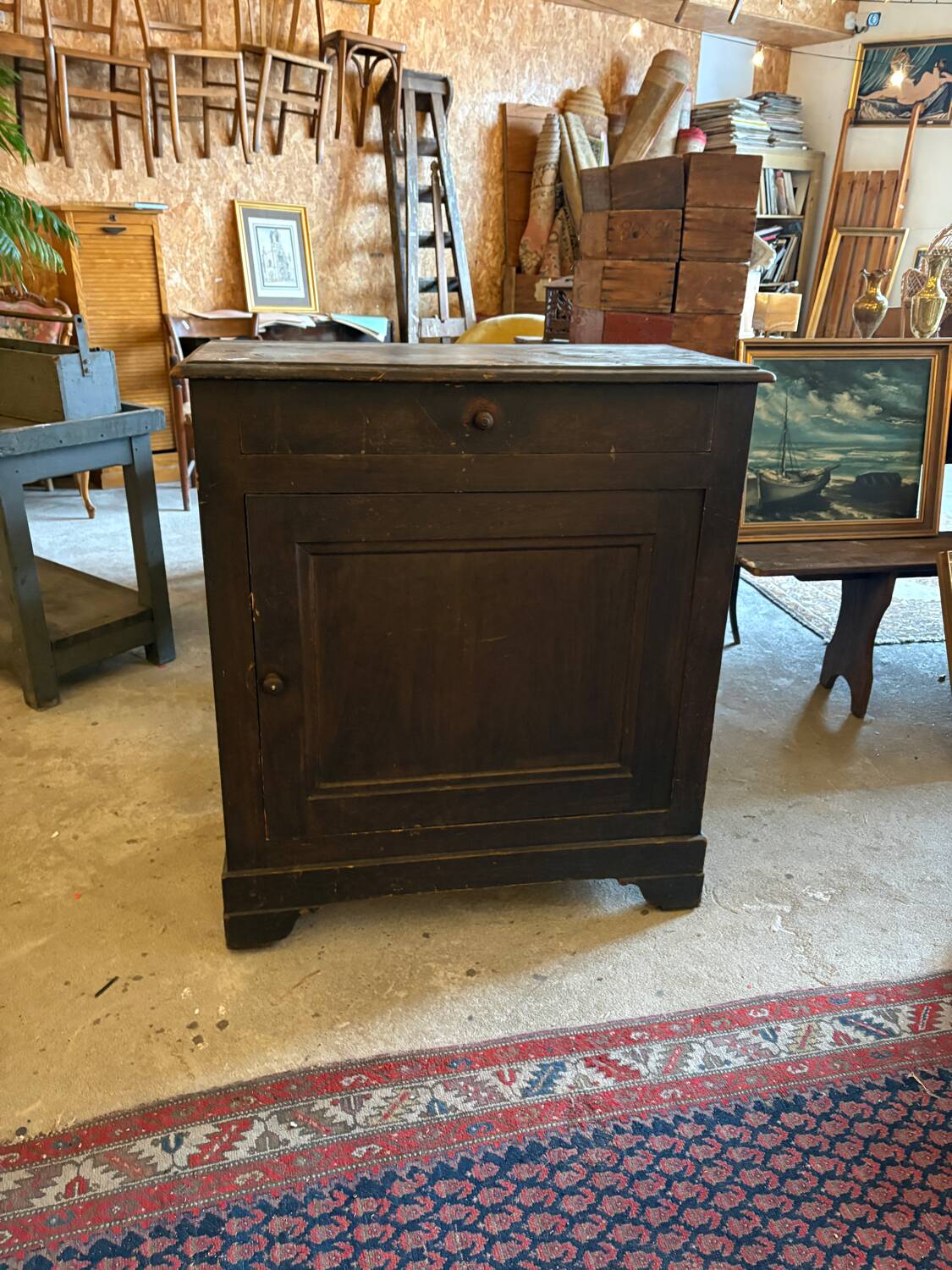Small jam cupboard type furniture