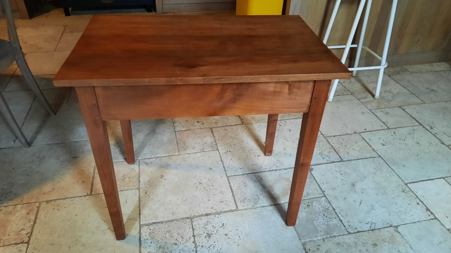 Table 1 tiroir merisier
