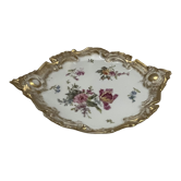 Empty porcelain pockets
