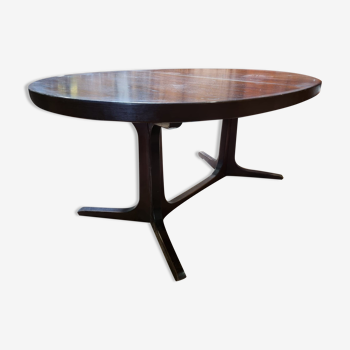 Baumann oval table from the 1970s