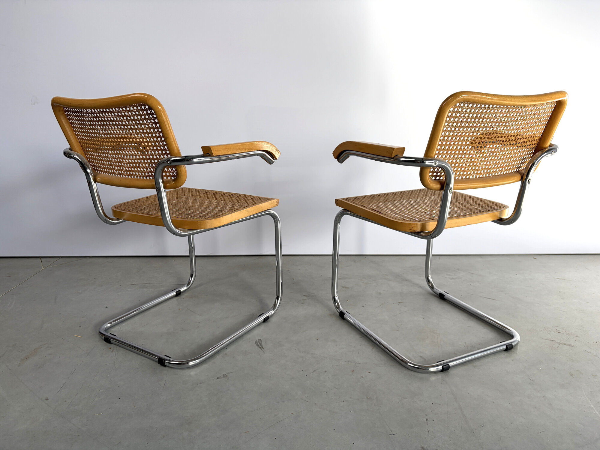 Vintage cantilever chairs attributed to Marcel Breuer 'Cesca' chair - 1970s - set of 2
