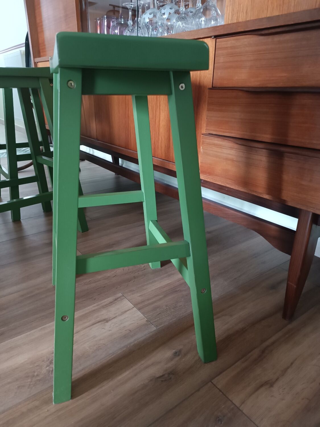 High stool bar green wood