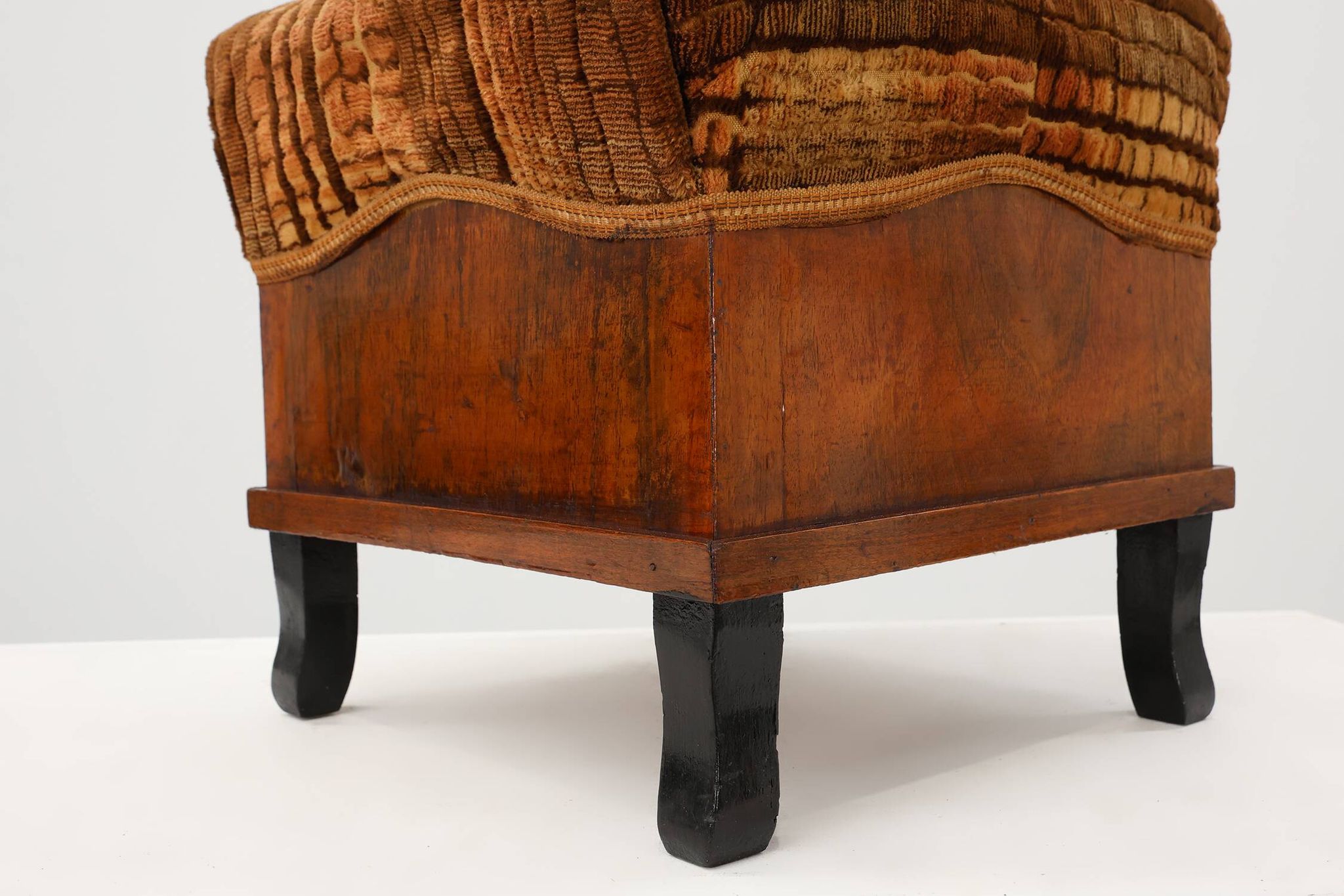 Pair Art Deco walnut stools with original velvet upholstery, Italy 1920s