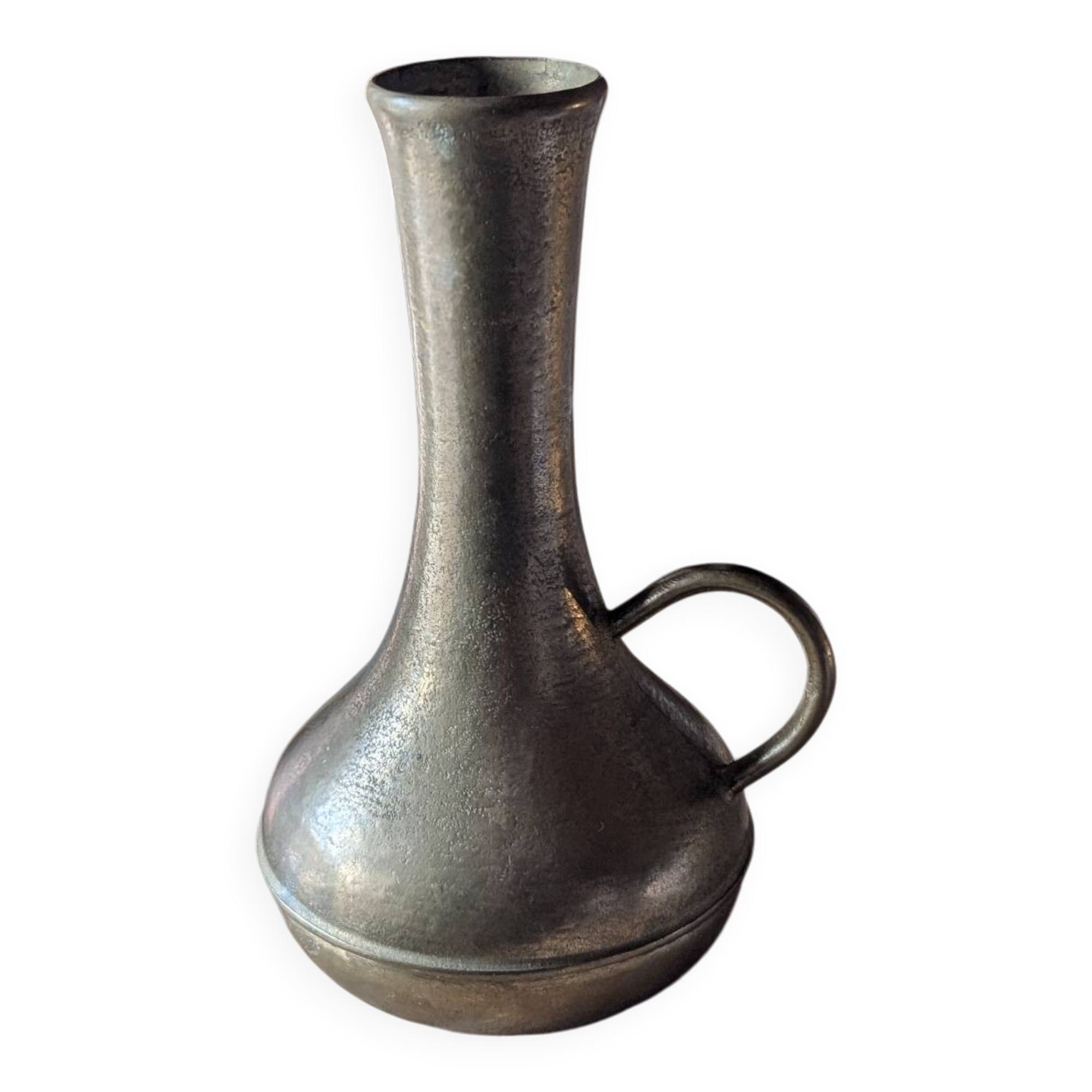 Antique hammered brass pitcher – oriental/handmade style
