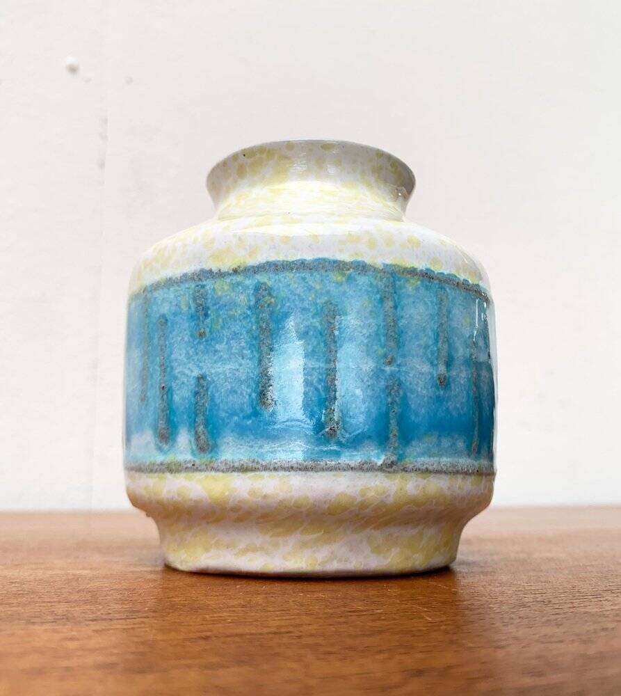East German pottery vase from the GDR mid-century Strehla Keramik, 1960s.