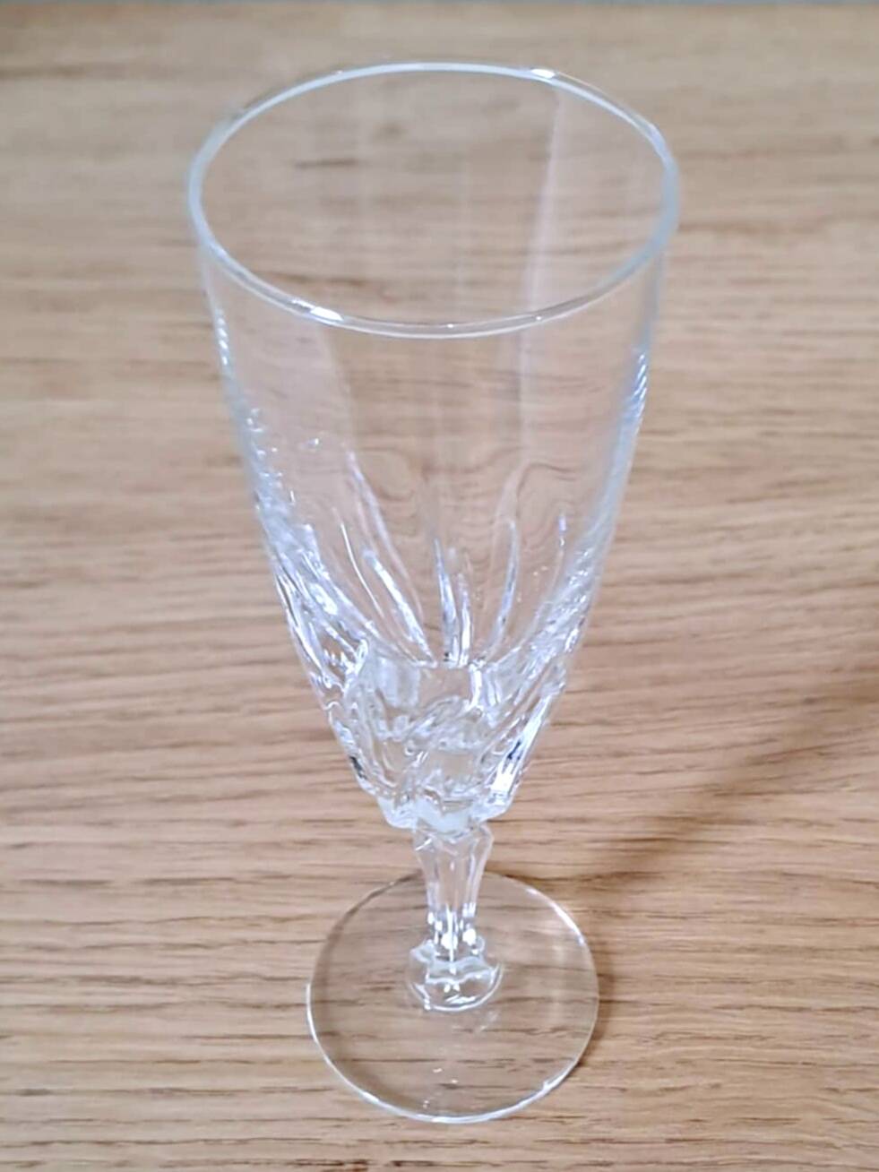 5 crystal stemmed glasses